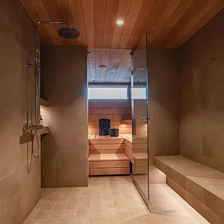 Fjaellen Lumiere Penthouse Ski-in Ski-out By Aavalevi *