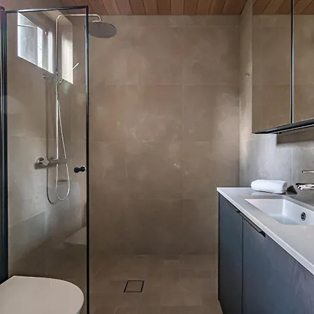 Fjaellen Lumiere Penthouse Ski-in Ski-out By Aavalevi * Levi